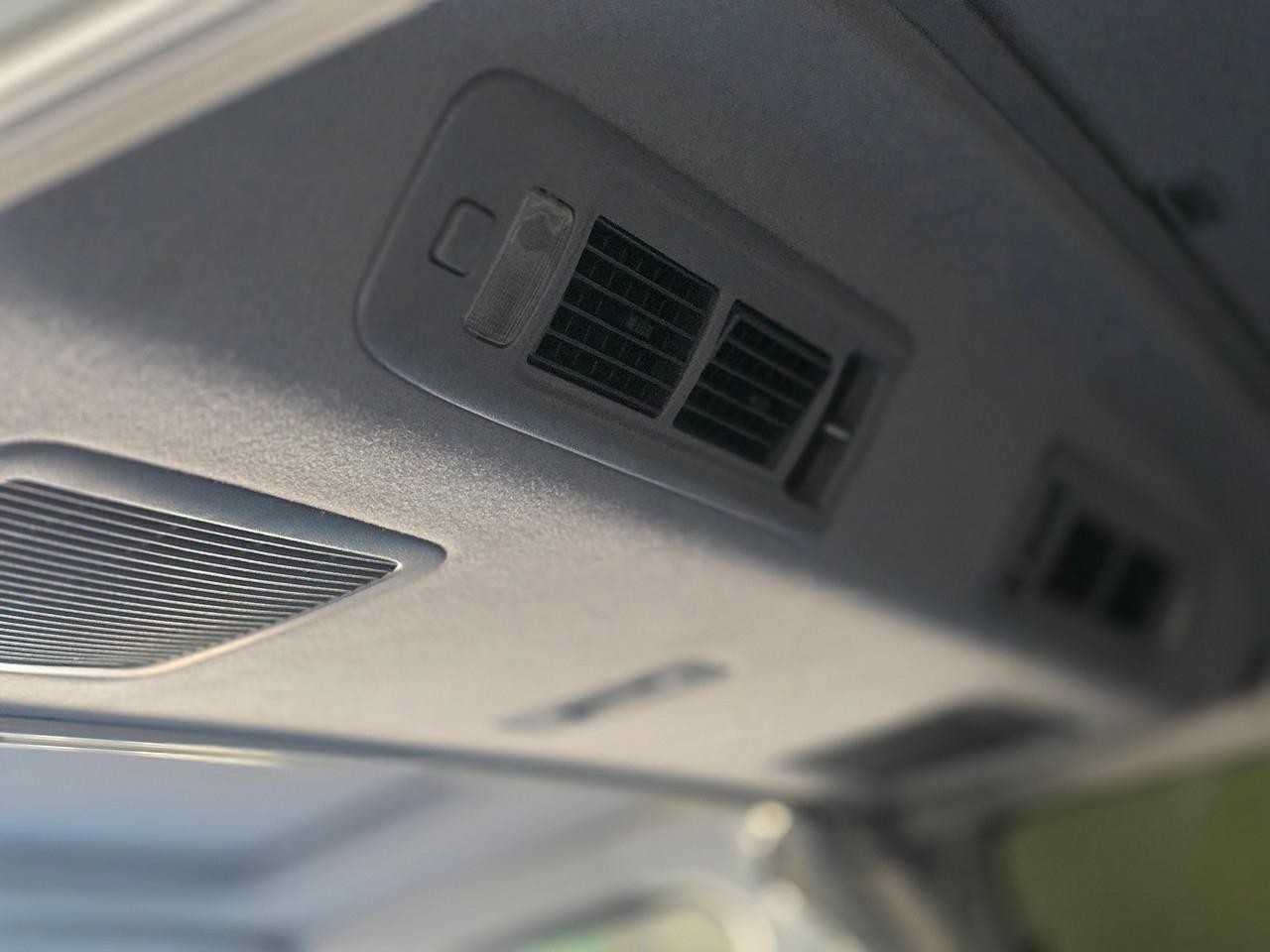 Toyota Granvia  1996