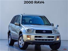 2000 Toyota RAV4 
