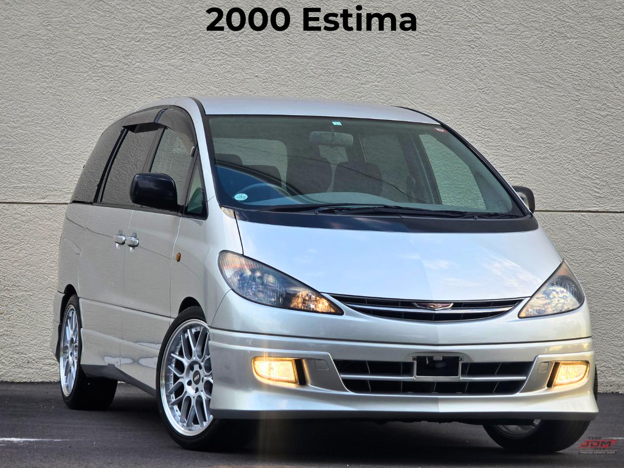 Toyota Estima  2000
