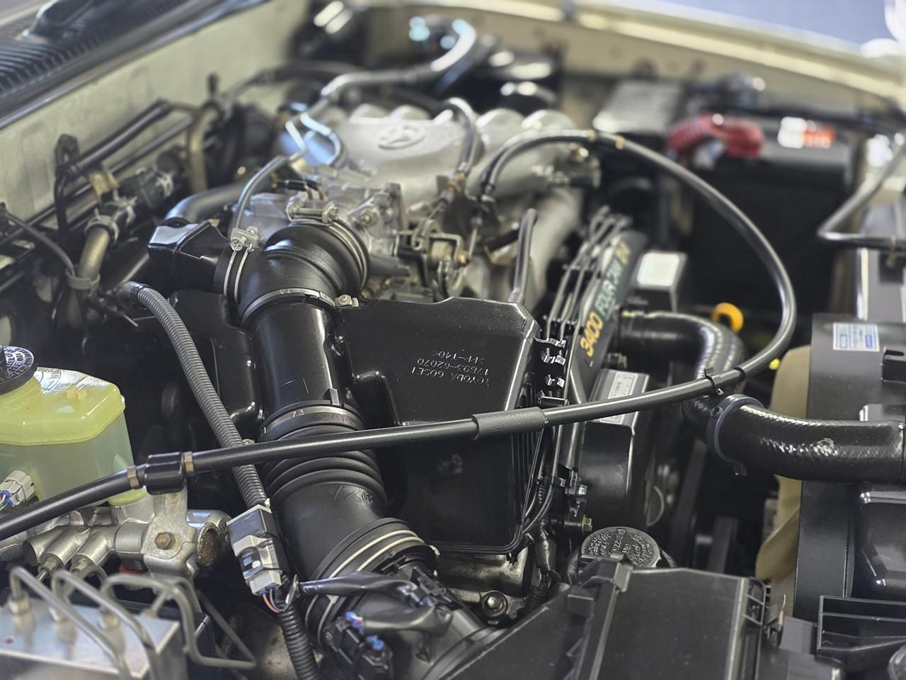 Toyota Hilux Surf  2001