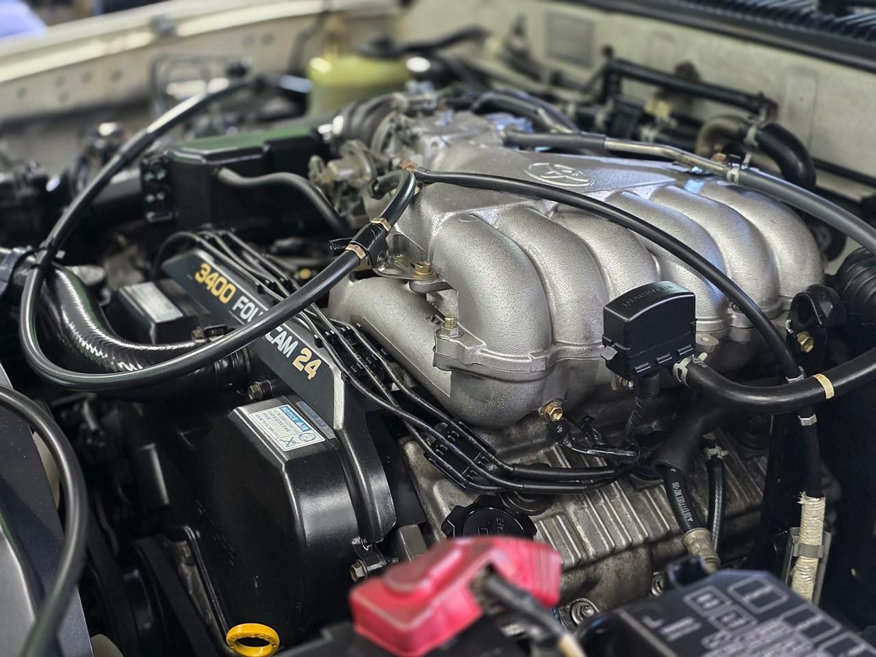 Toyota Hilux Surf  2001