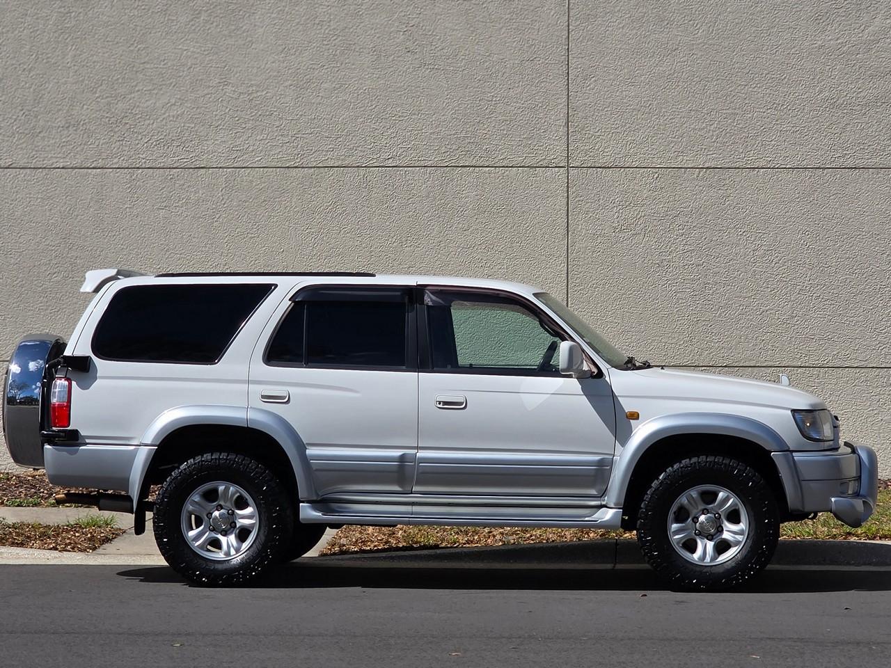 Toyota Hilux Surf  2001