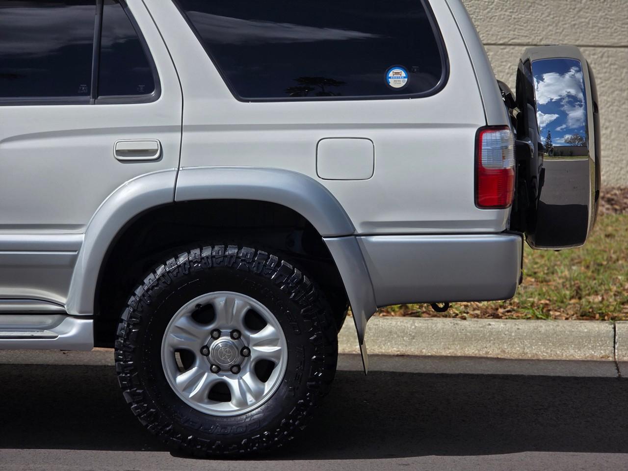 Toyota Hilux Surf  2001