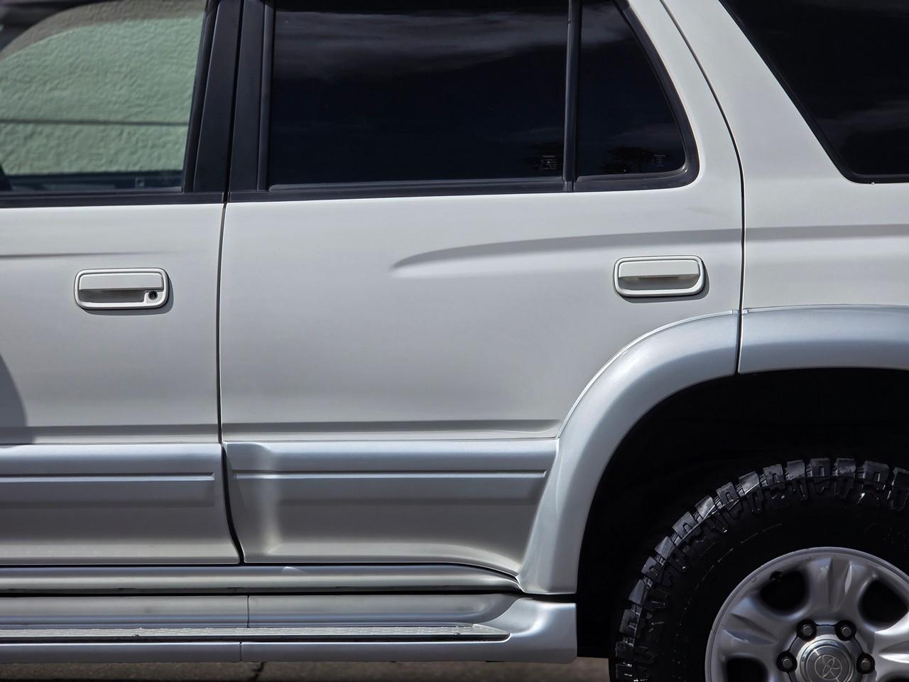 Toyota Hilux Surf  2001