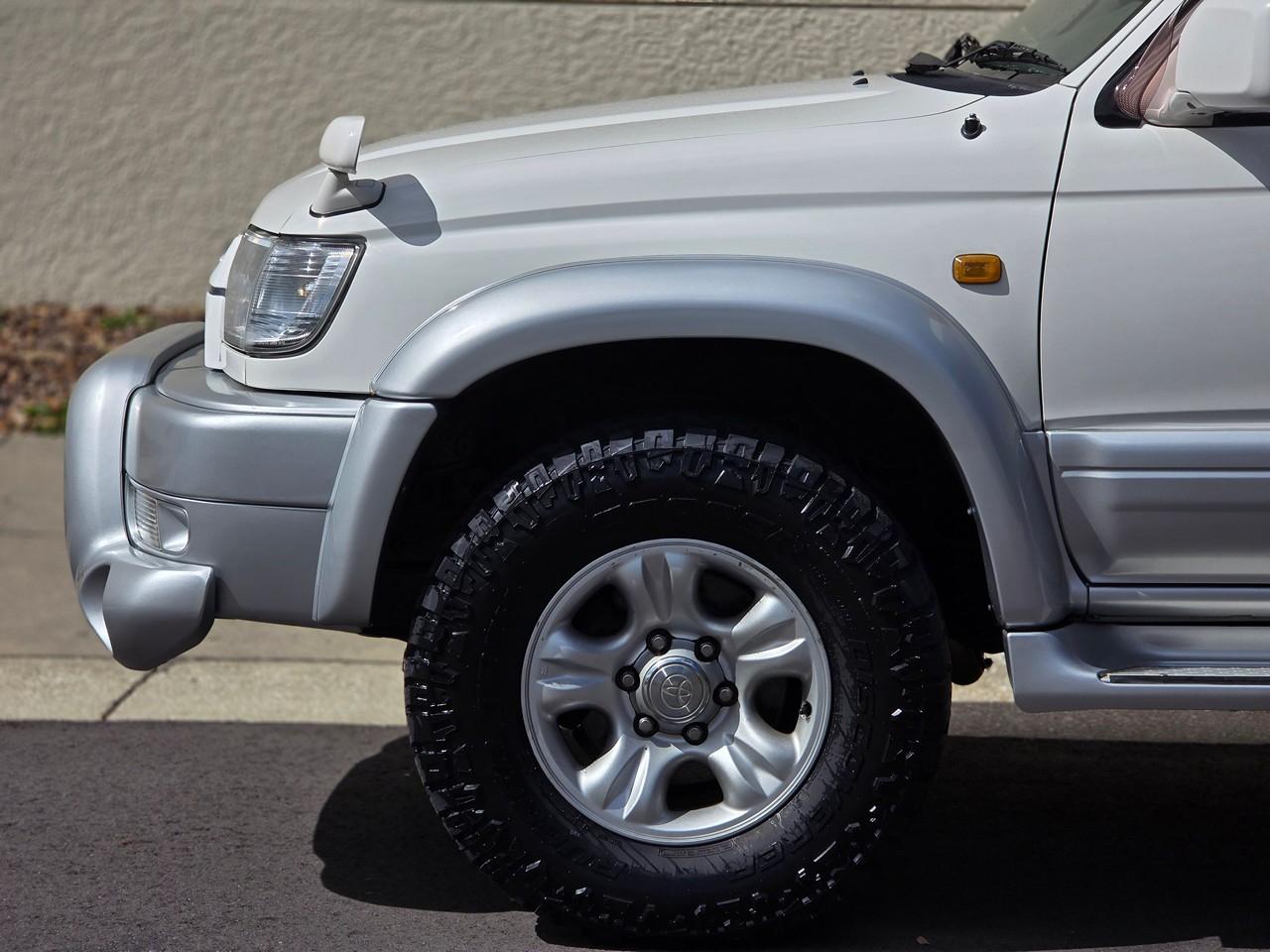 Toyota Hilux Surf  2001