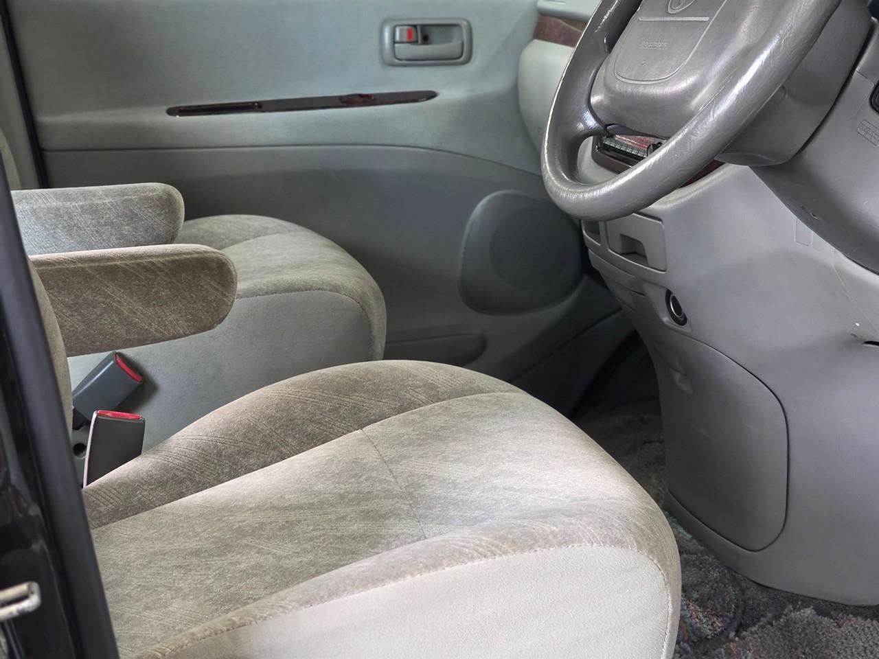 Toyota Hiace Regius  1998