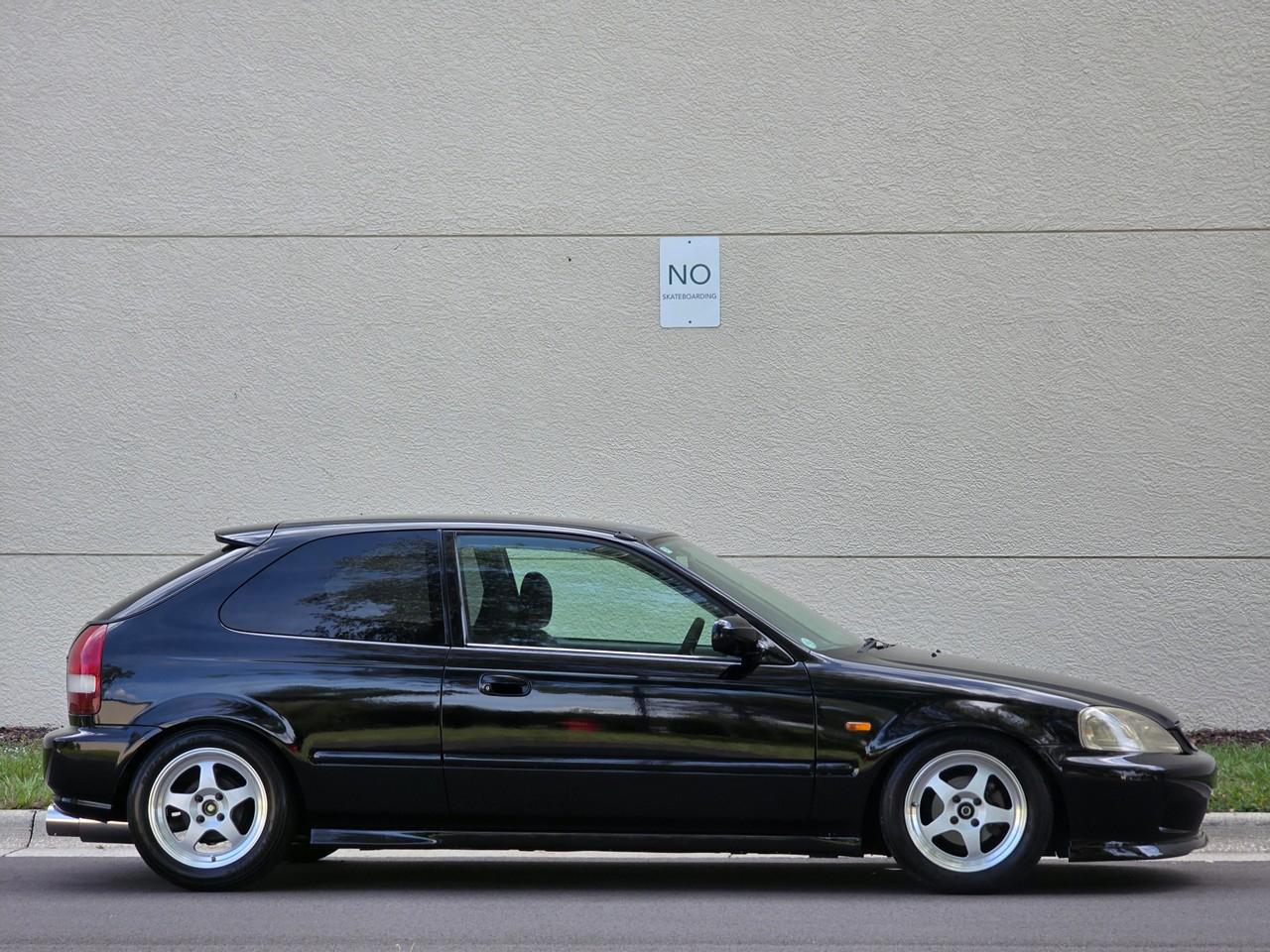Honda Civic Hatchback  1998
