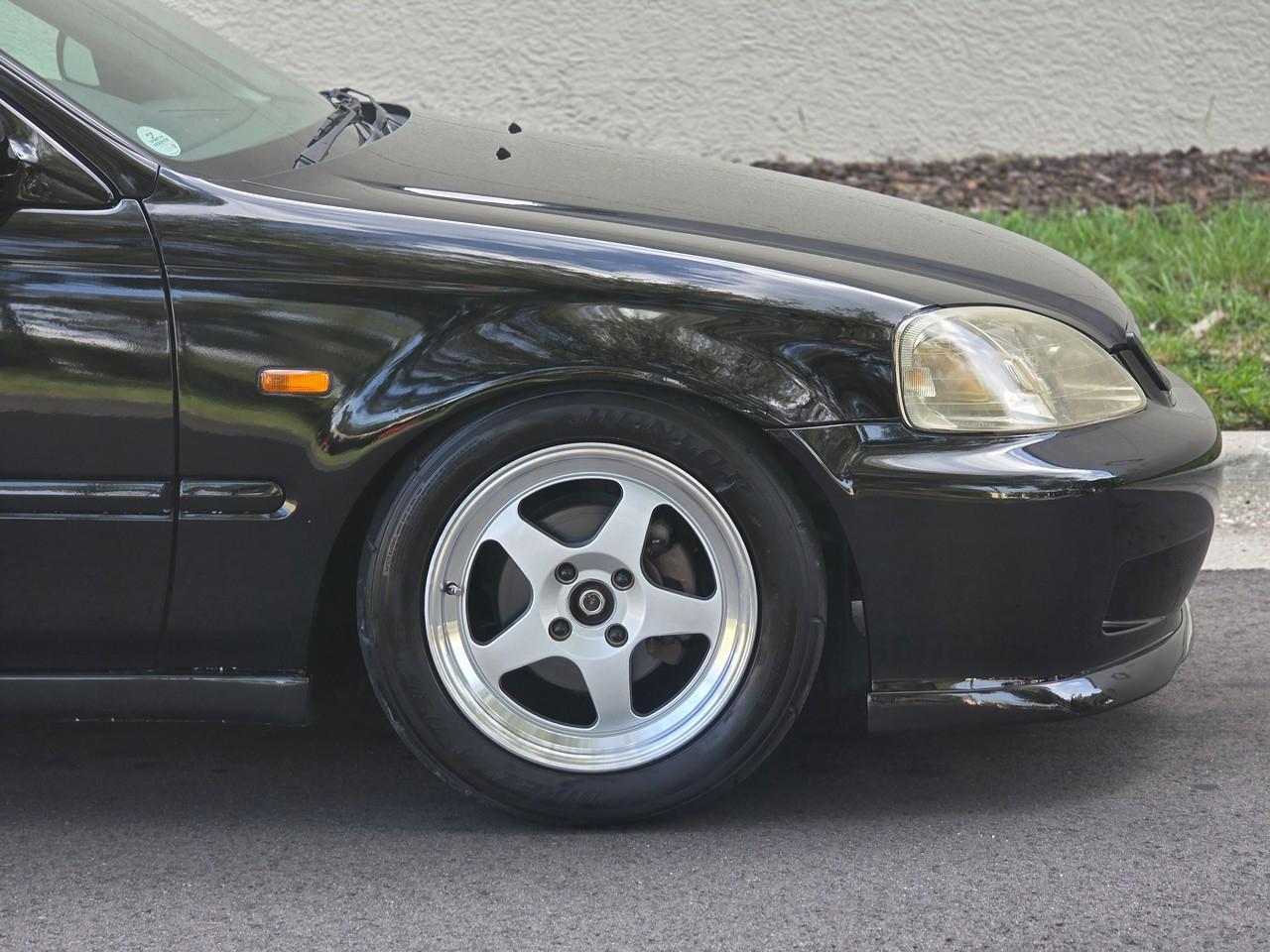 Honda Civic Hatchback  1998
