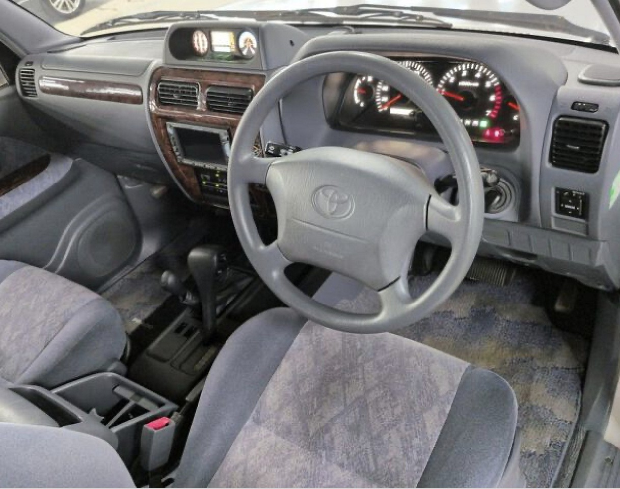 Toyota Land Cruiser Prado  2001