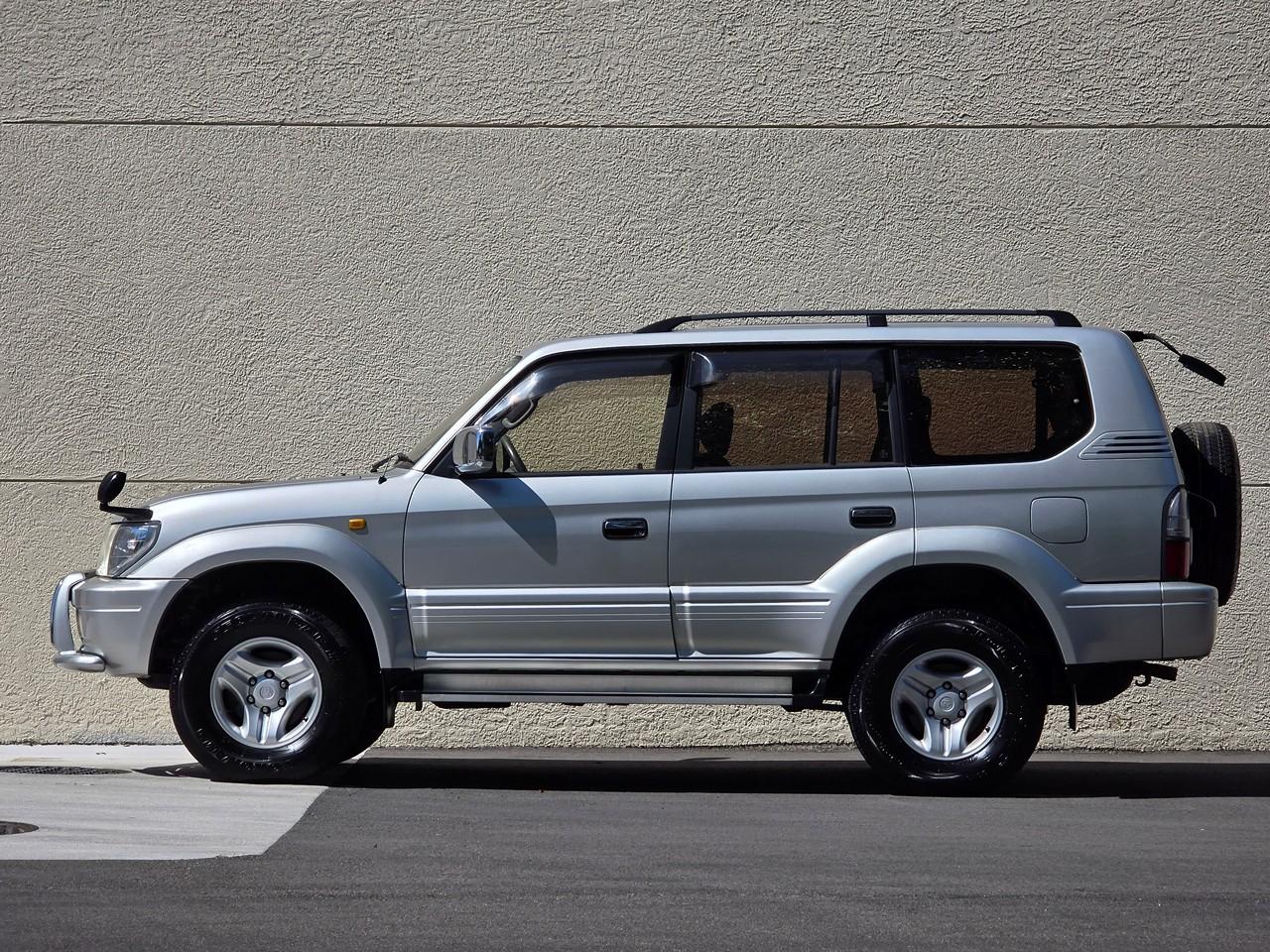 Toyota Land Cruiser Prado  2001