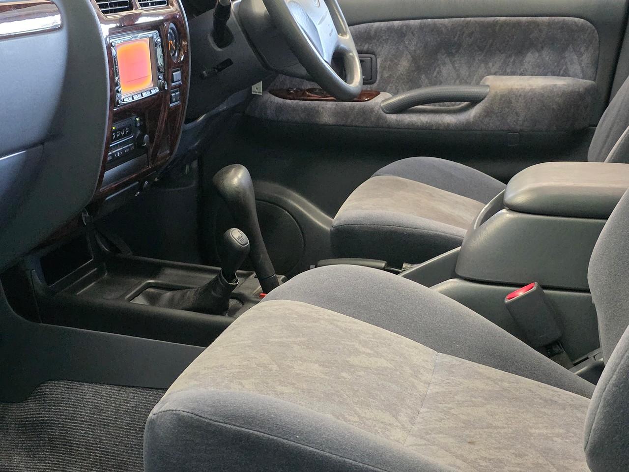 Toyota Land Cruiser Prado  2001