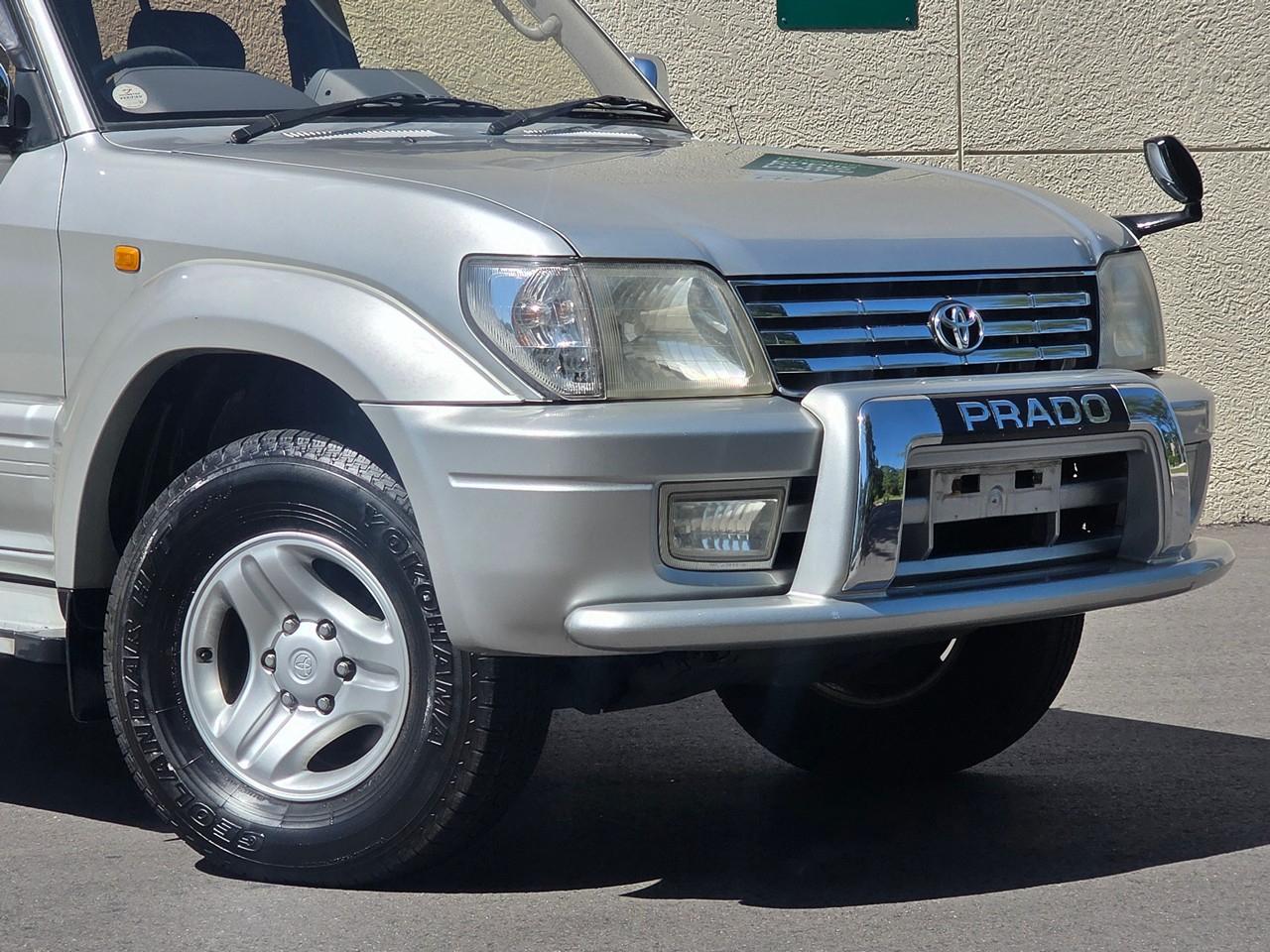 Toyota Land Cruiser Prado  2001