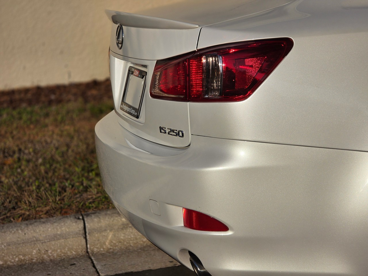 Lexus IS 250 RWD 2011