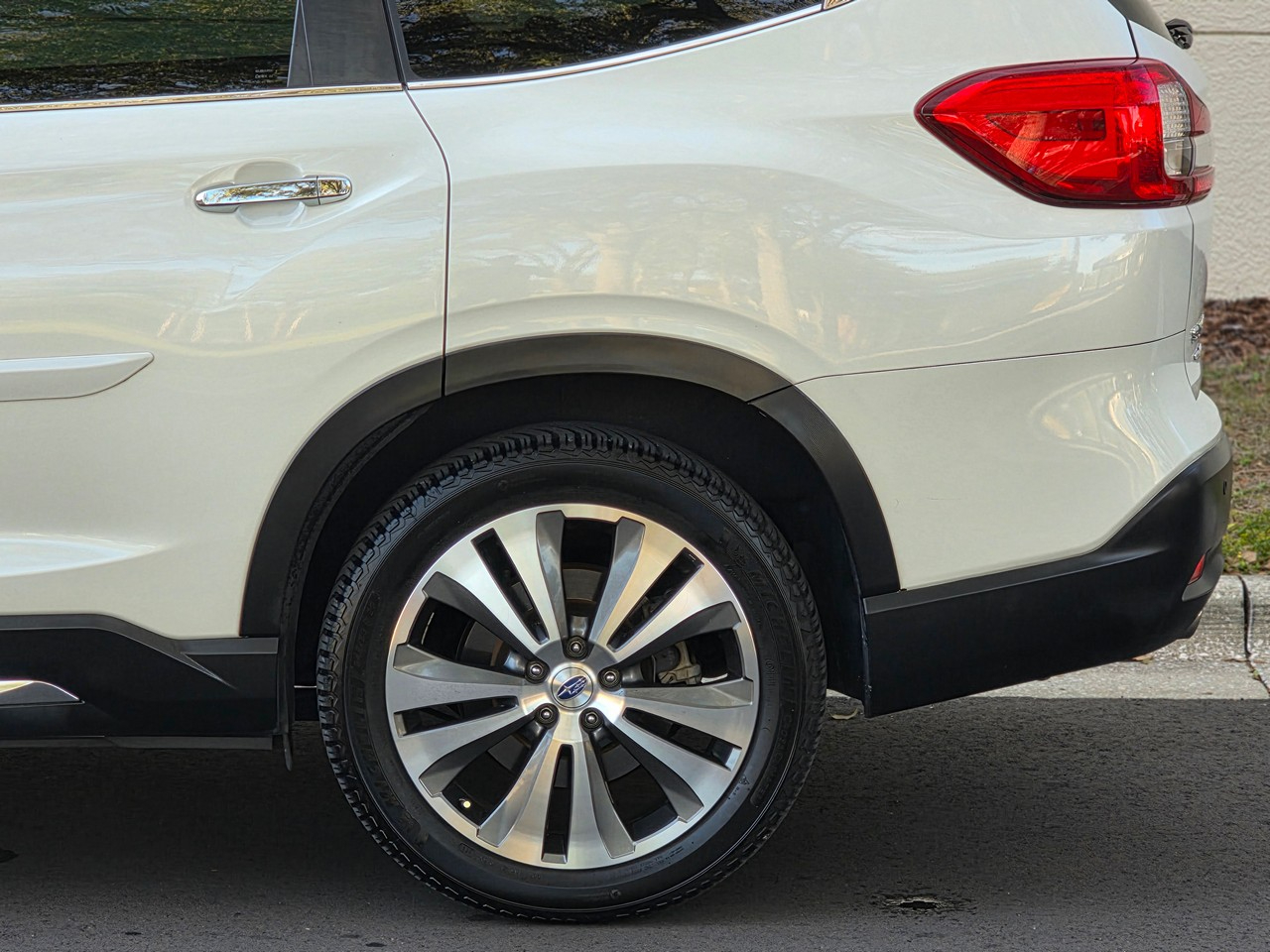 Subaru Ascent Touring 7-Passenger 2019