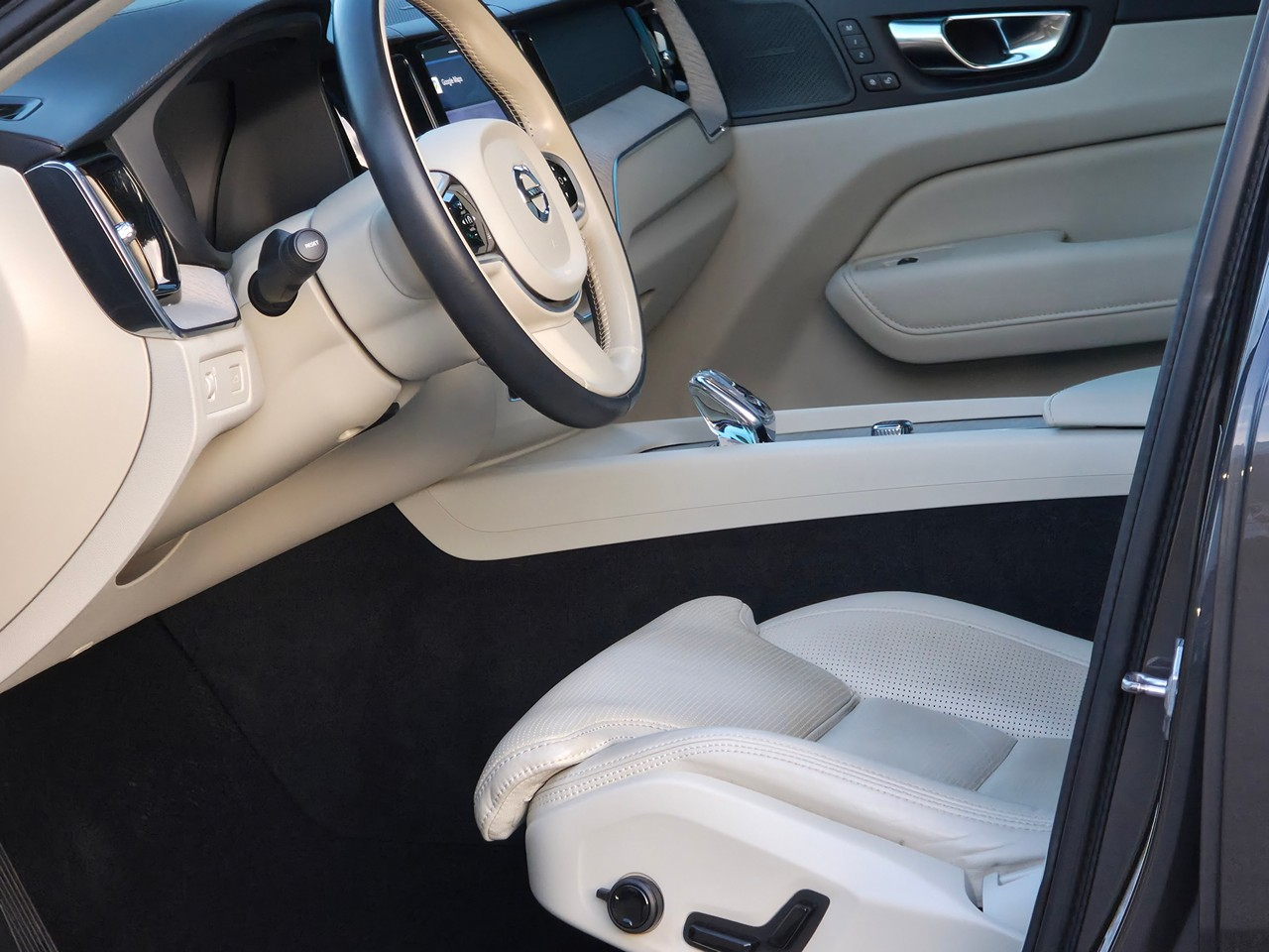 Volvo XC60 B5 Inscription 2022