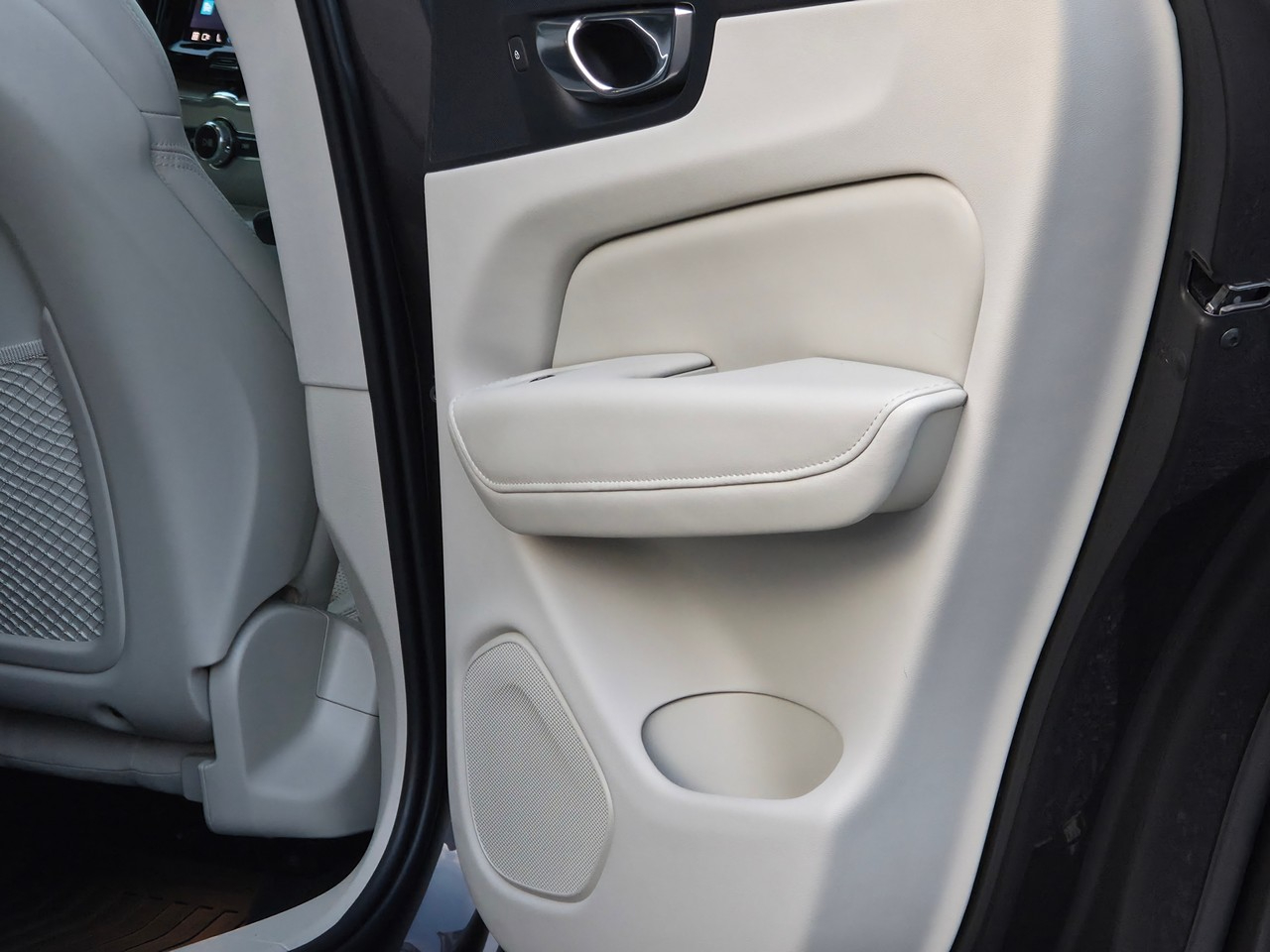 Volvo XC60 B5 Inscription 2022