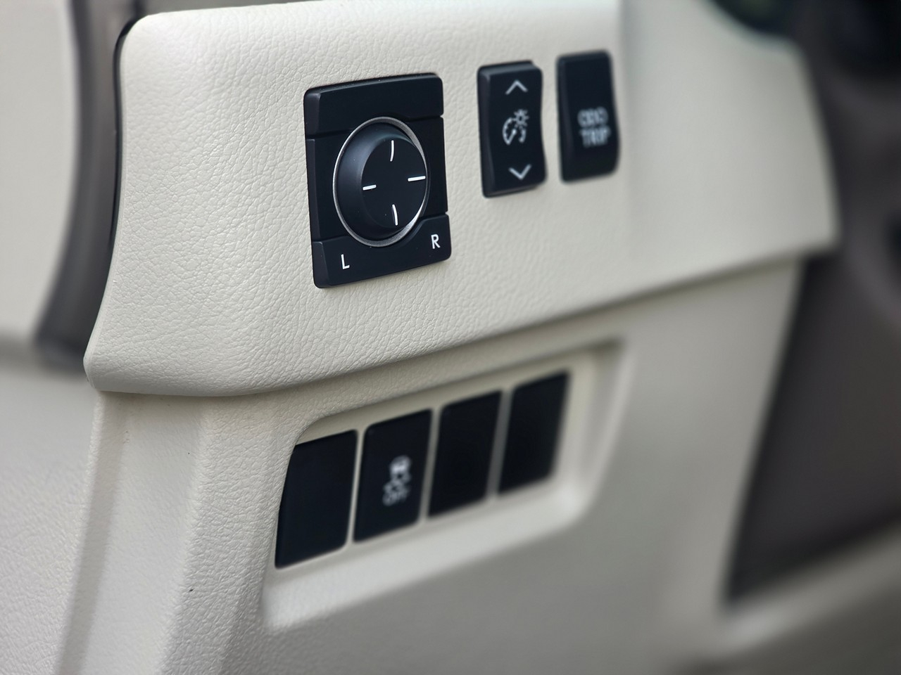 Lexus GX 460 Sport Utility 2011