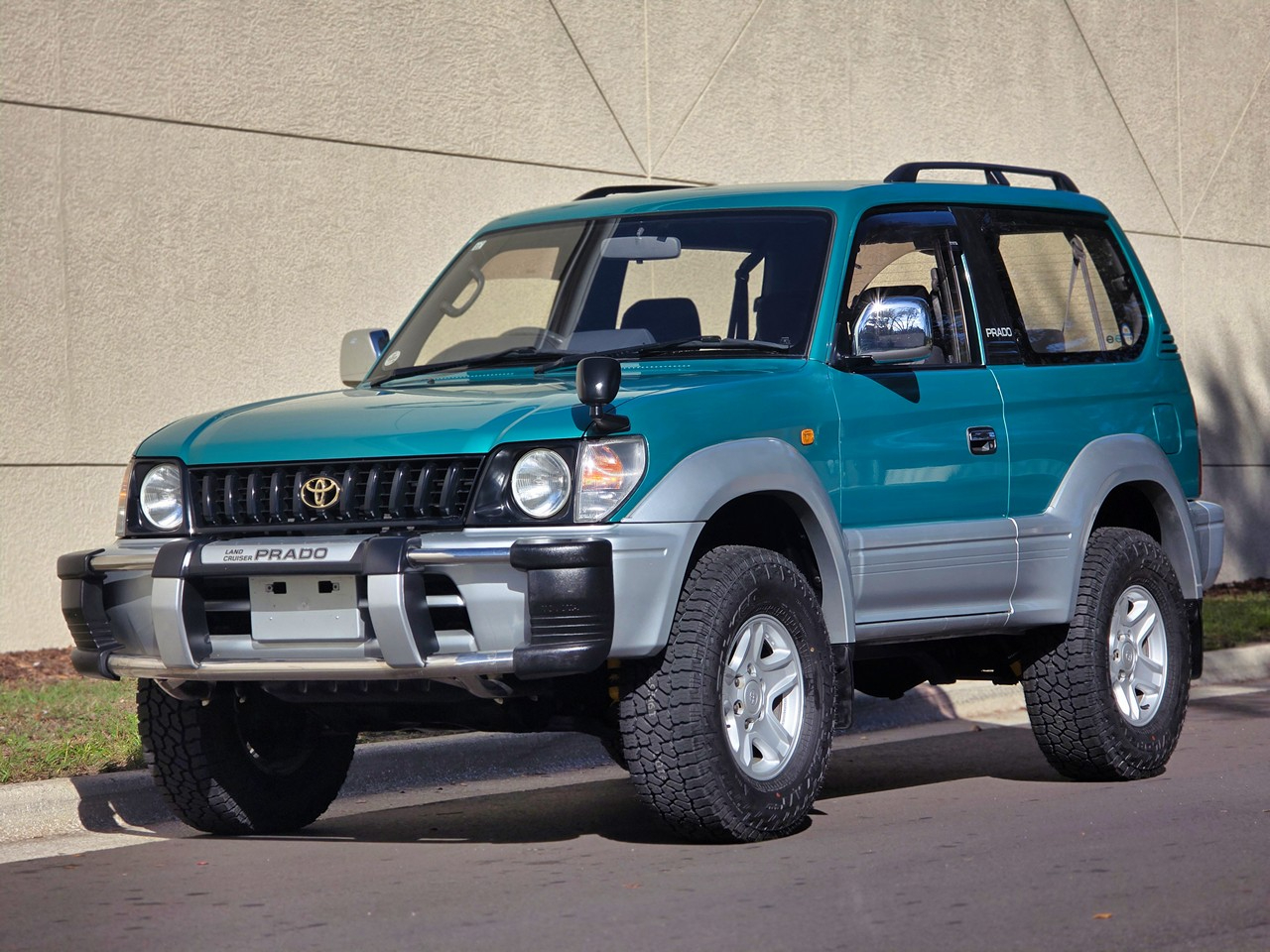 Toyota Land Cruiser Prado  1996