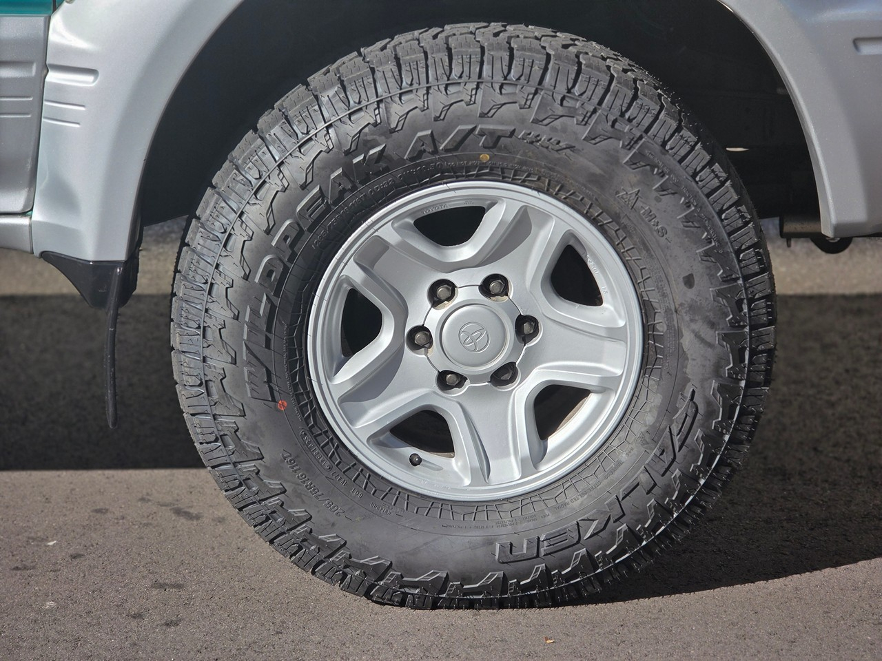 Toyota Land Cruiser Prado  1996