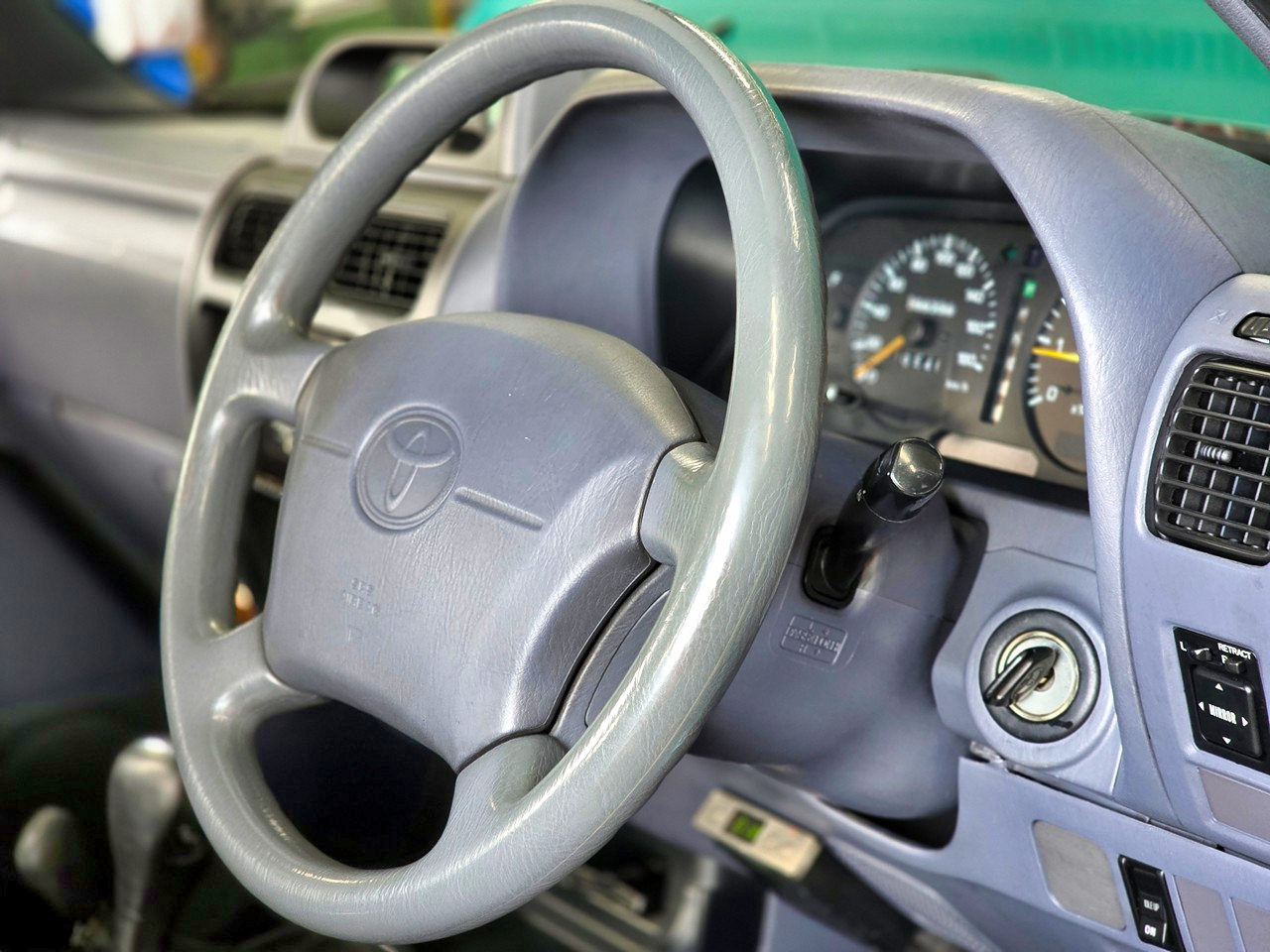 Toyota Land Cruiser Prado  1996