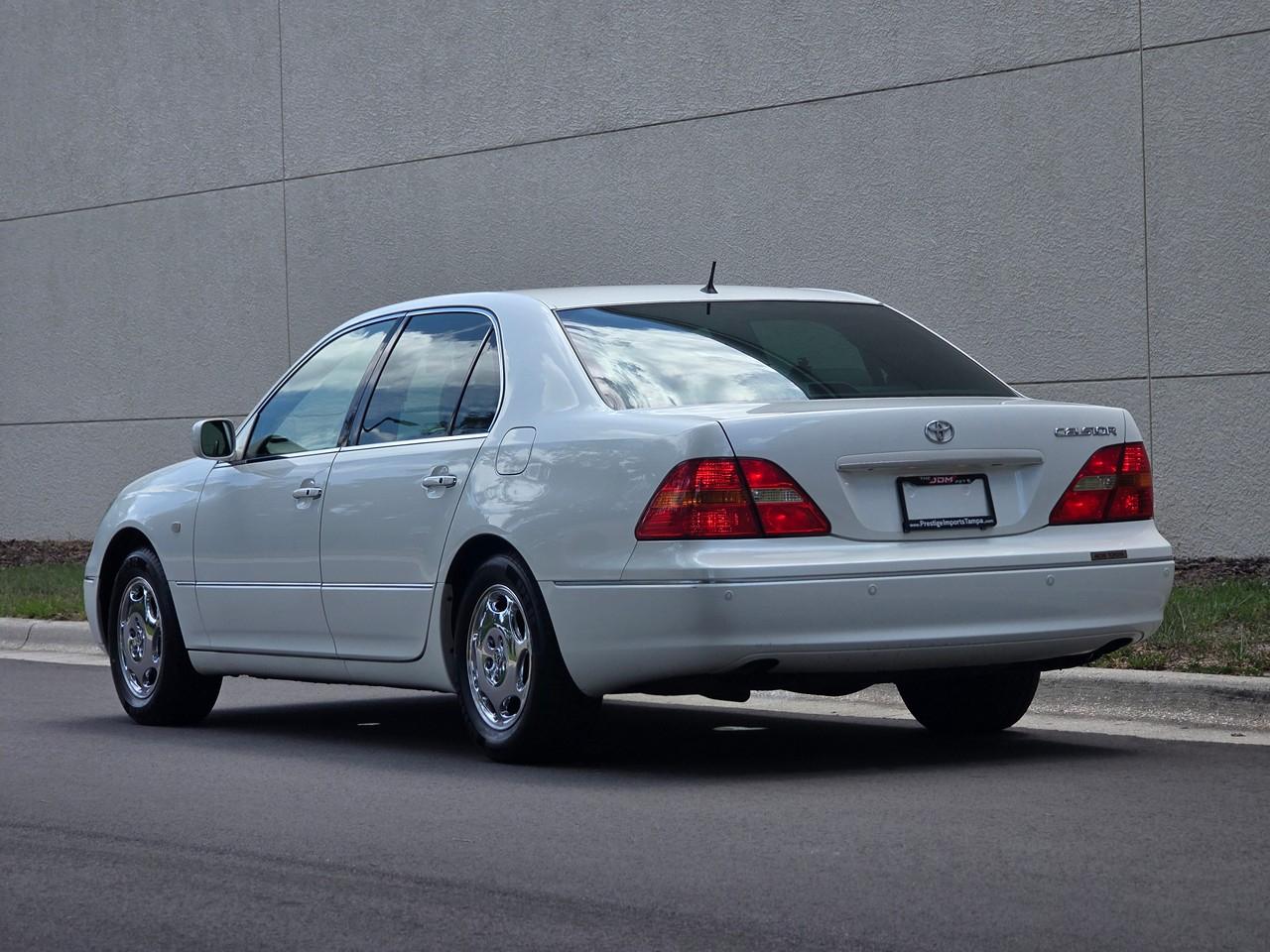 Toyota Celsior  2000
