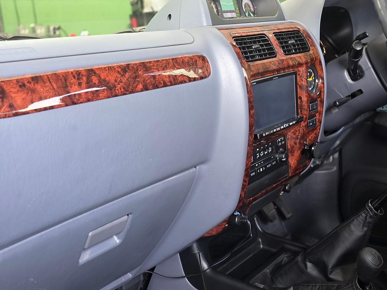Toyota Land Cruiser Prado  2001