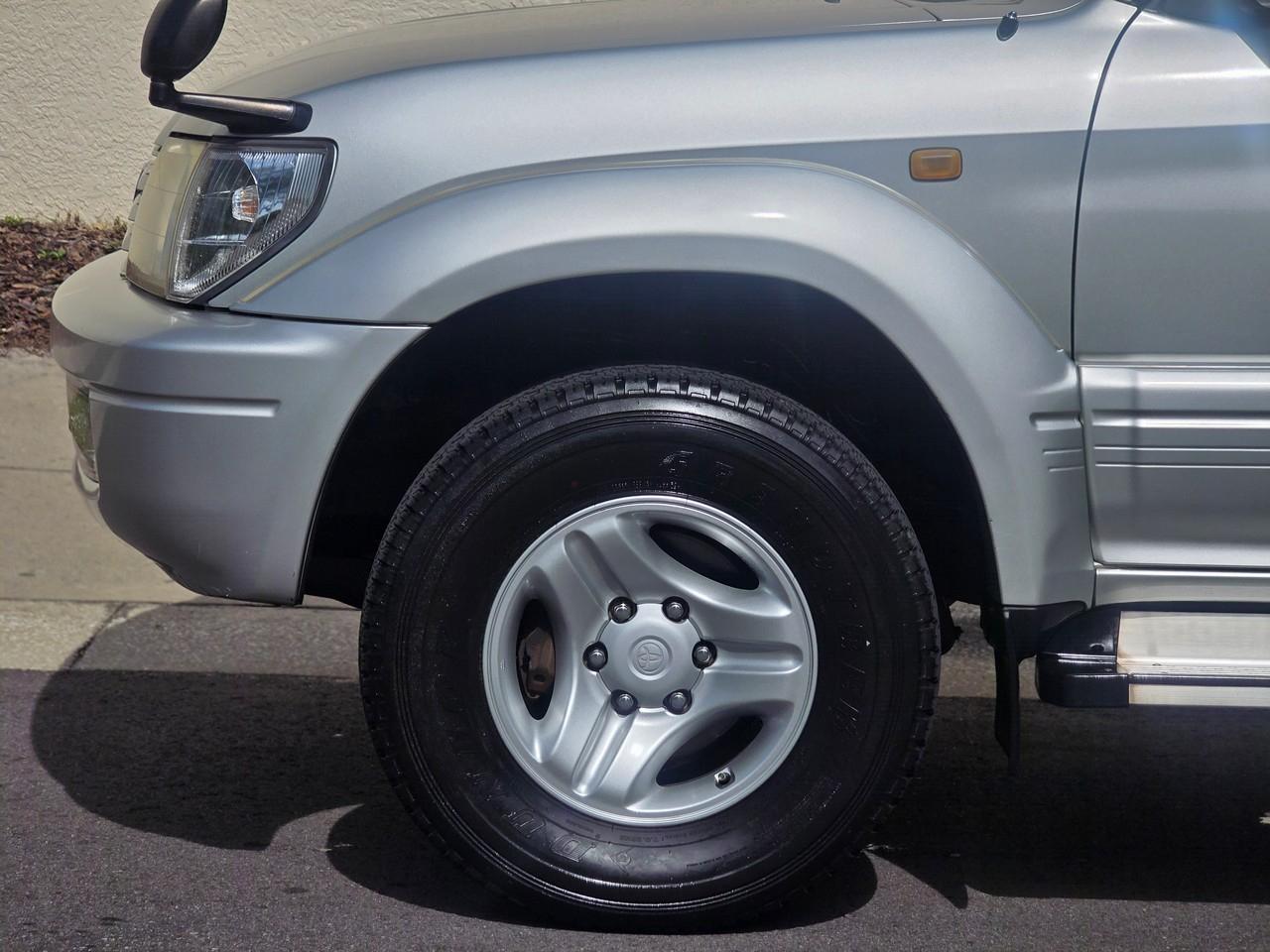 Toyota Land Cruiser Prado  2001