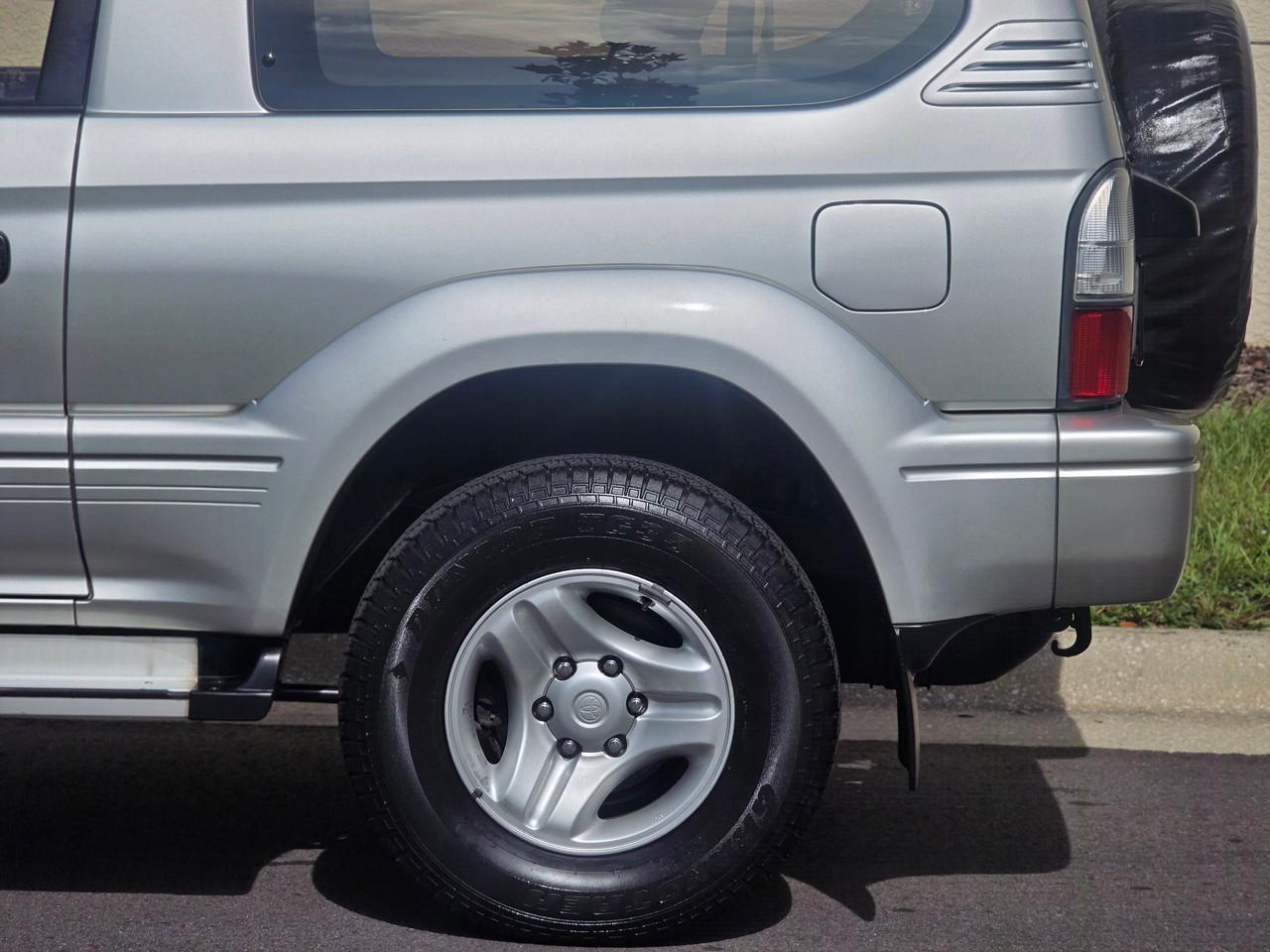 Toyota Land Cruiser Prado  2001