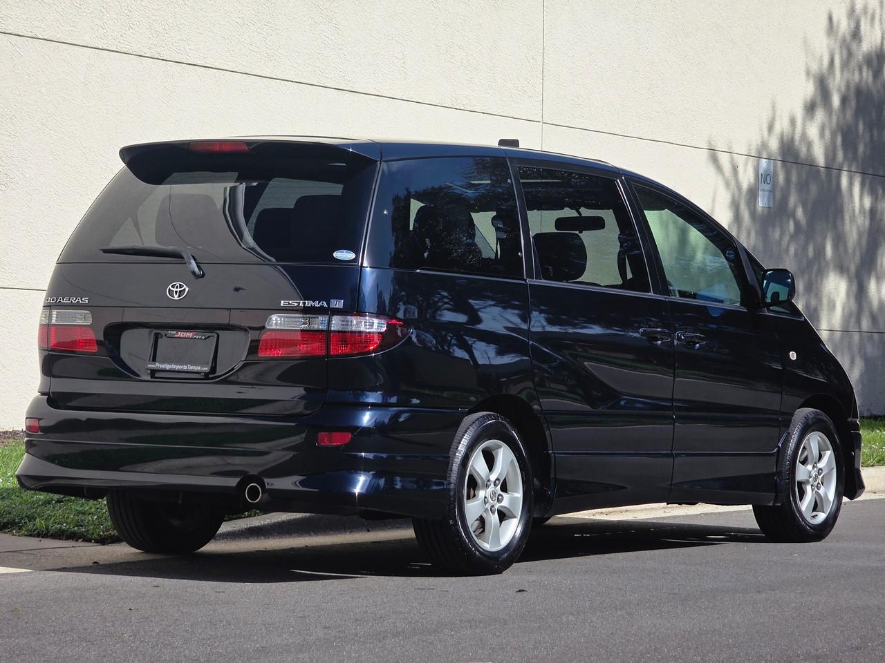 Toyota Estima  2001