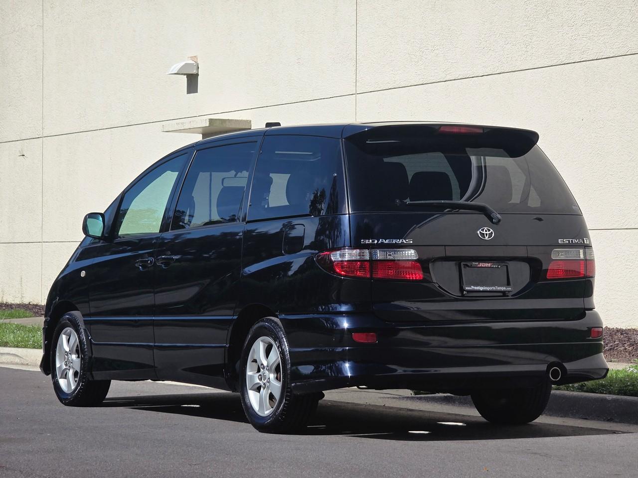 Toyota Estima  2001