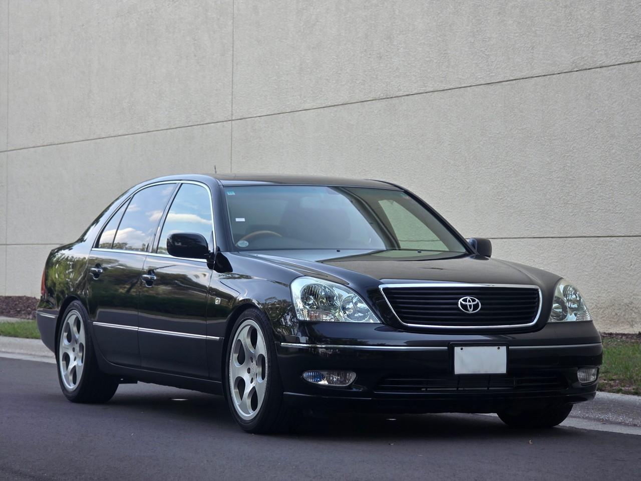 Toyota Celsior  2000