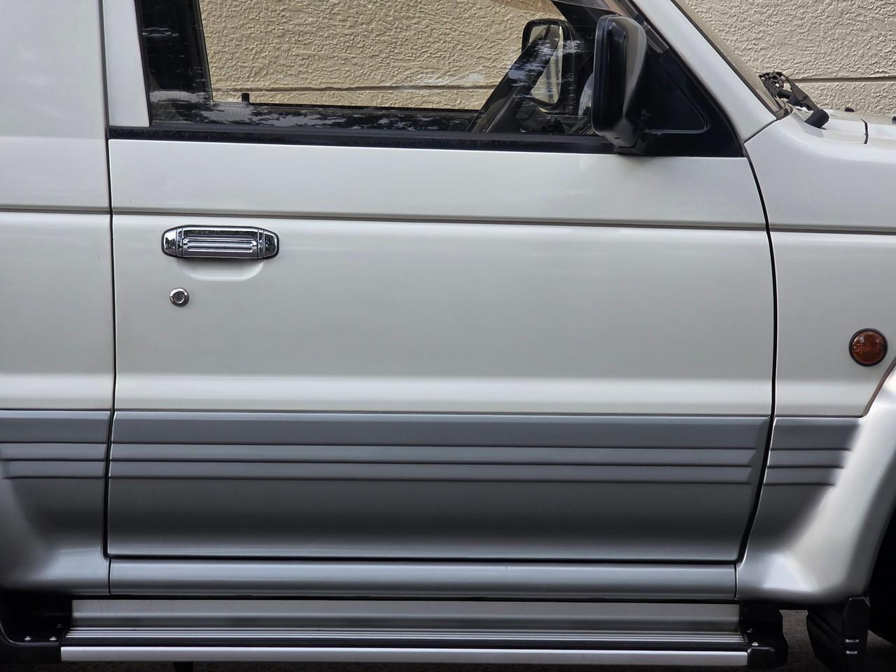 Mitsubishi Pajero  1997