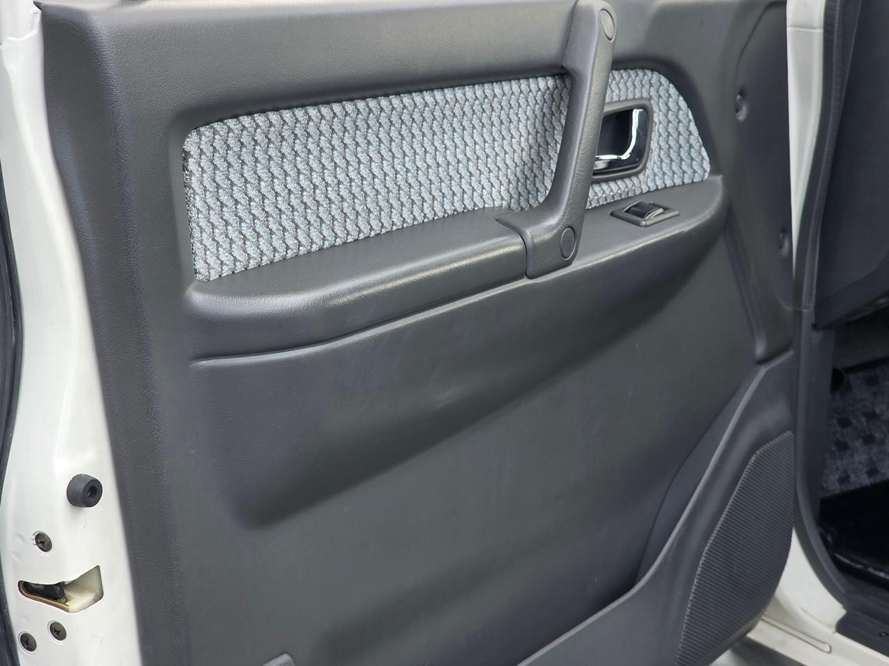 Mitsubishi Pajero  1997