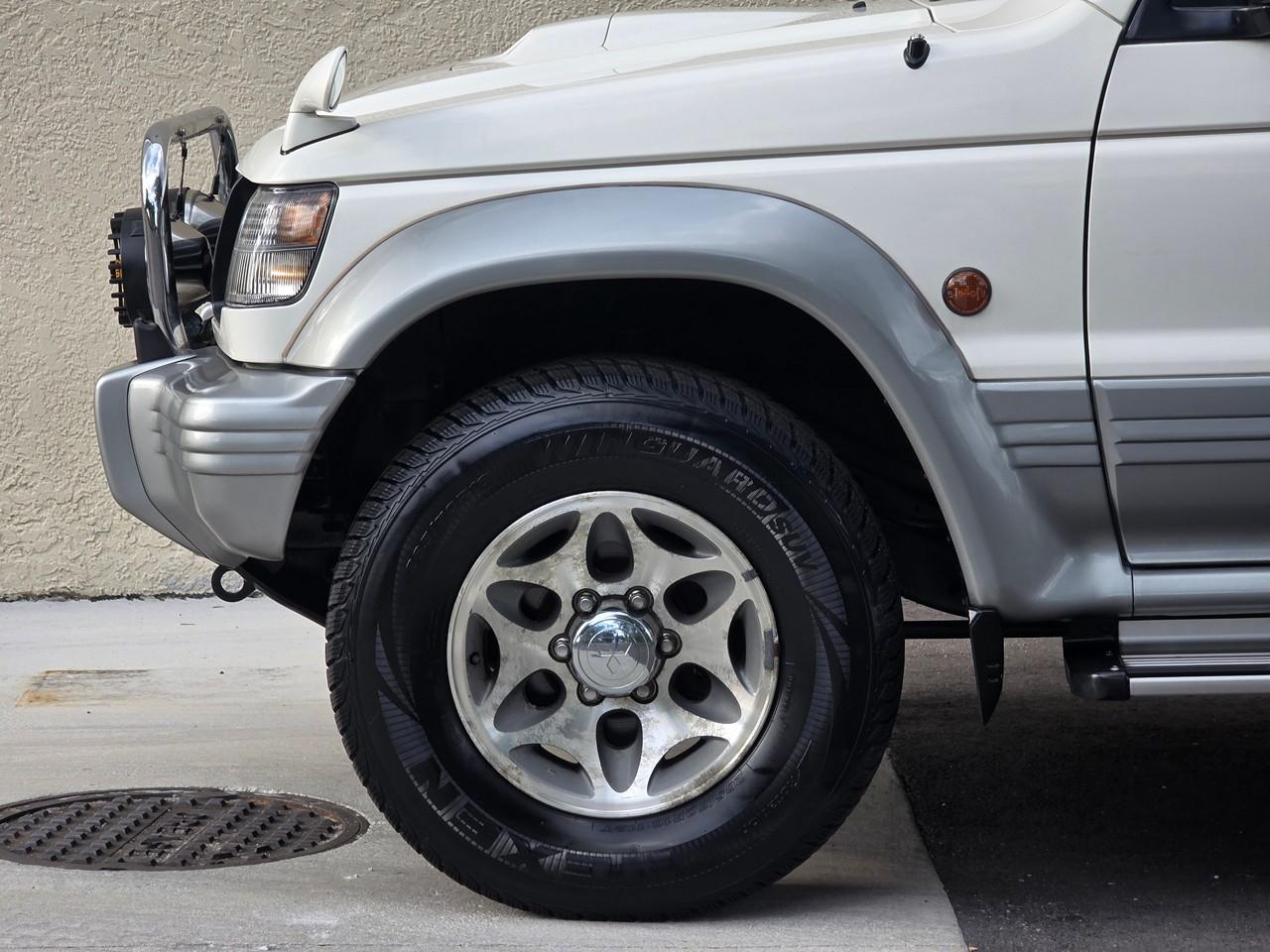 Mitsubishi Pajero  1997