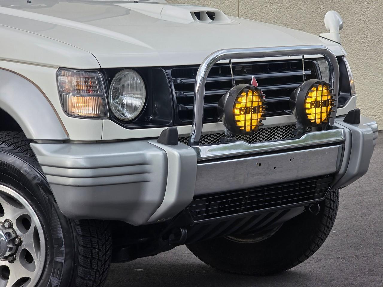 Mitsubishi Pajero  1997