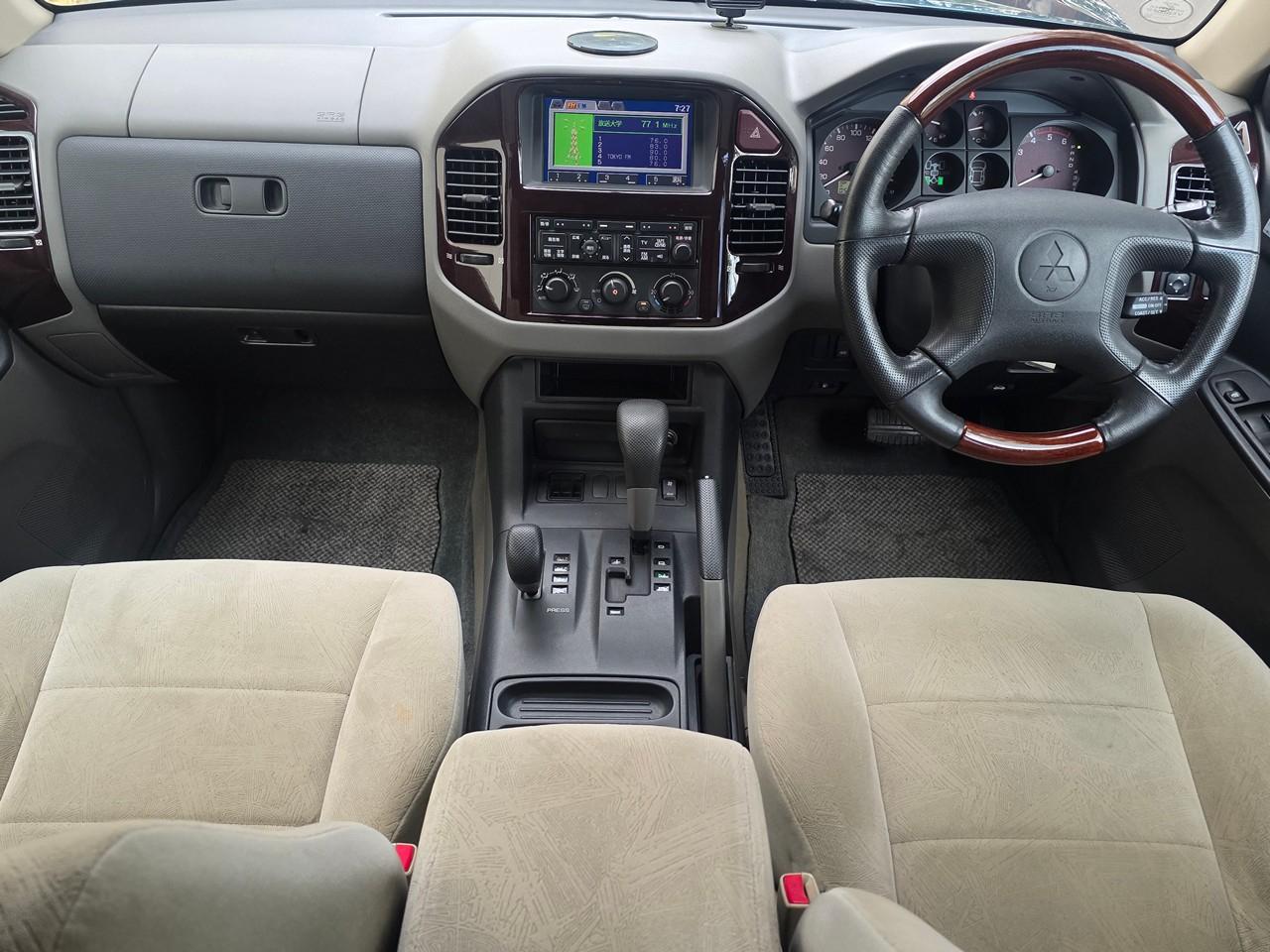 Mitsubishi Pajero  1999