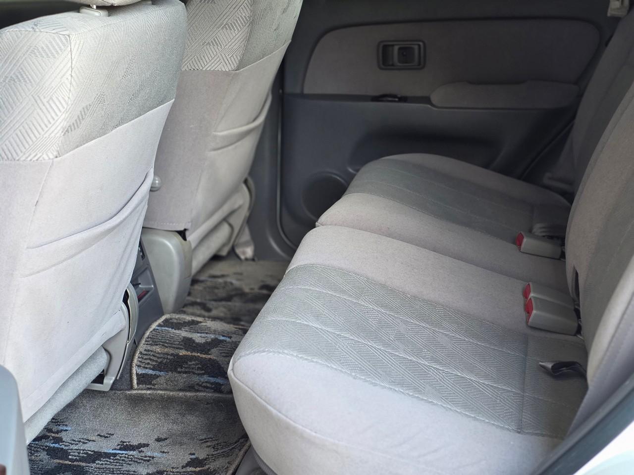 Toyota Hilux Surf  2001
