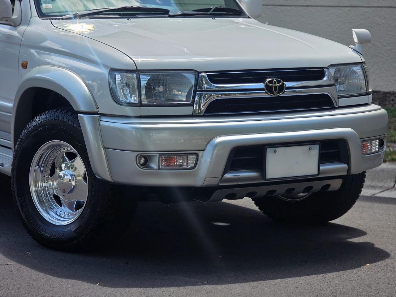 Toyota Hilux Surf  2001