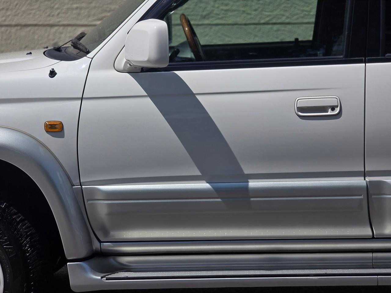 Toyota Hilux Surf  2001