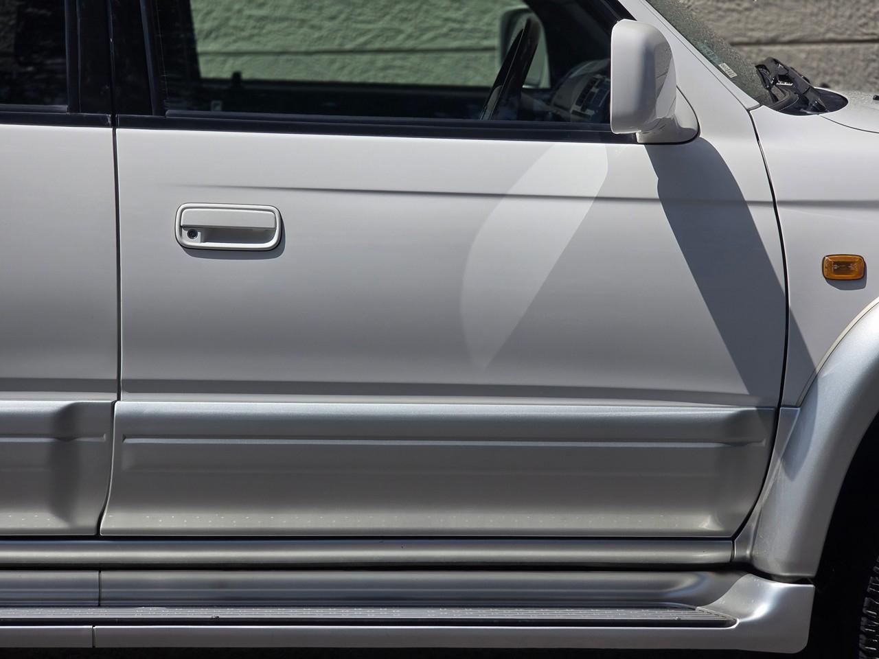 Toyota Hilux Surf  2001