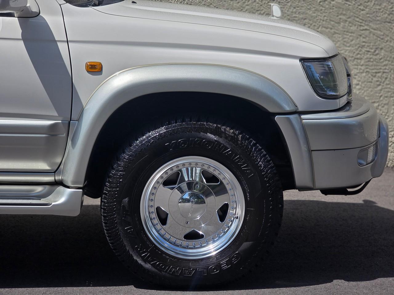 Toyota Hilux Surf  2001