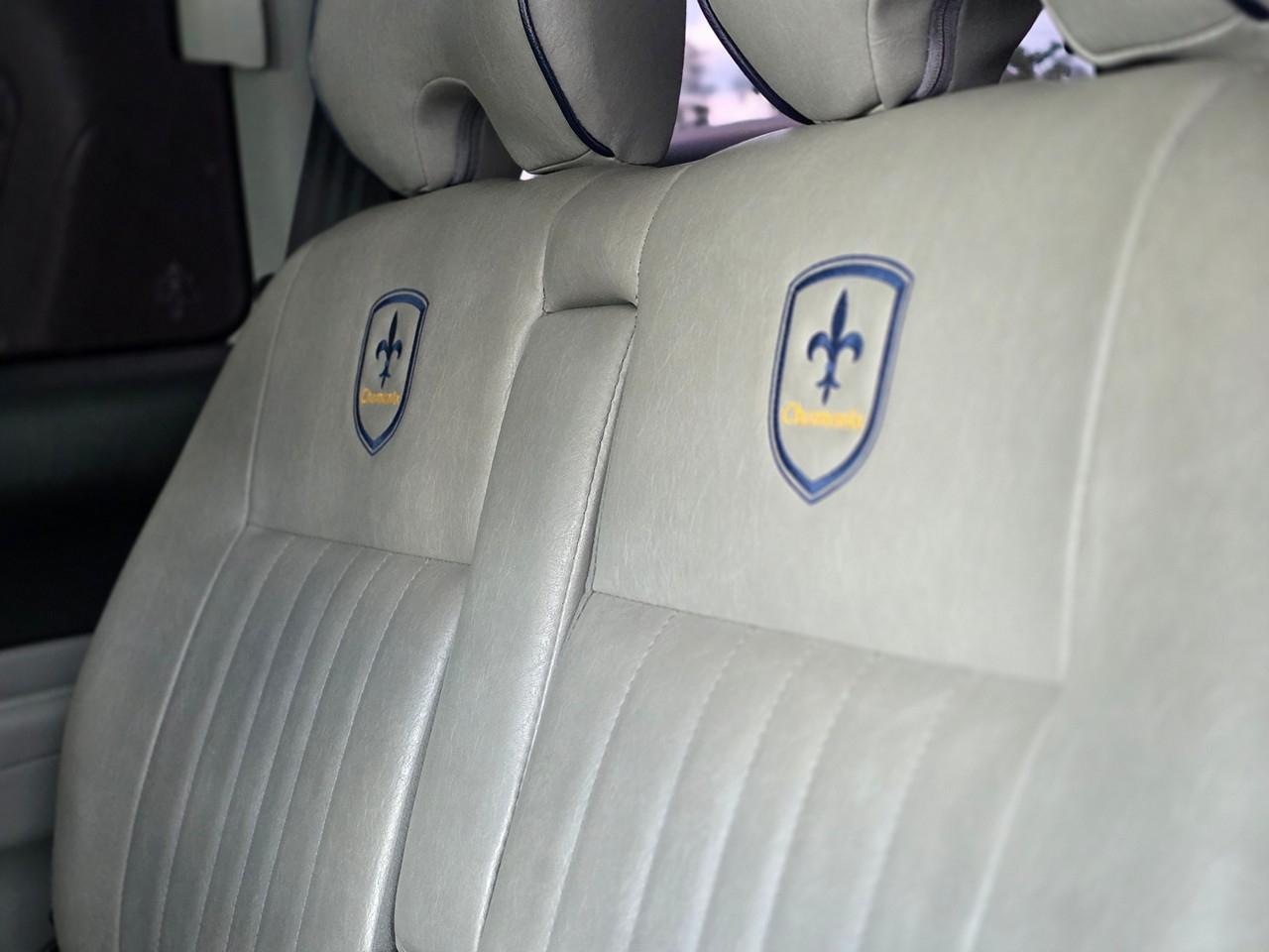 Mitsubishi Delica L400 Space Gear  2000