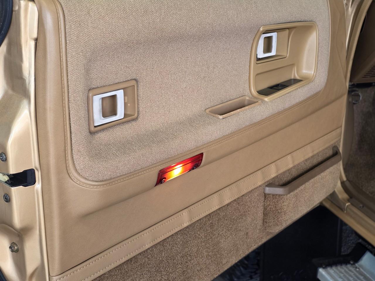 Toyota Hilux Surf  1987