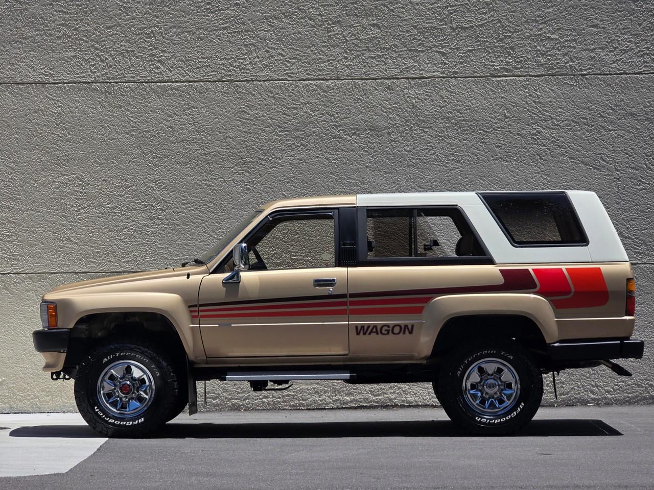 Toyota Hilux Surf  1987