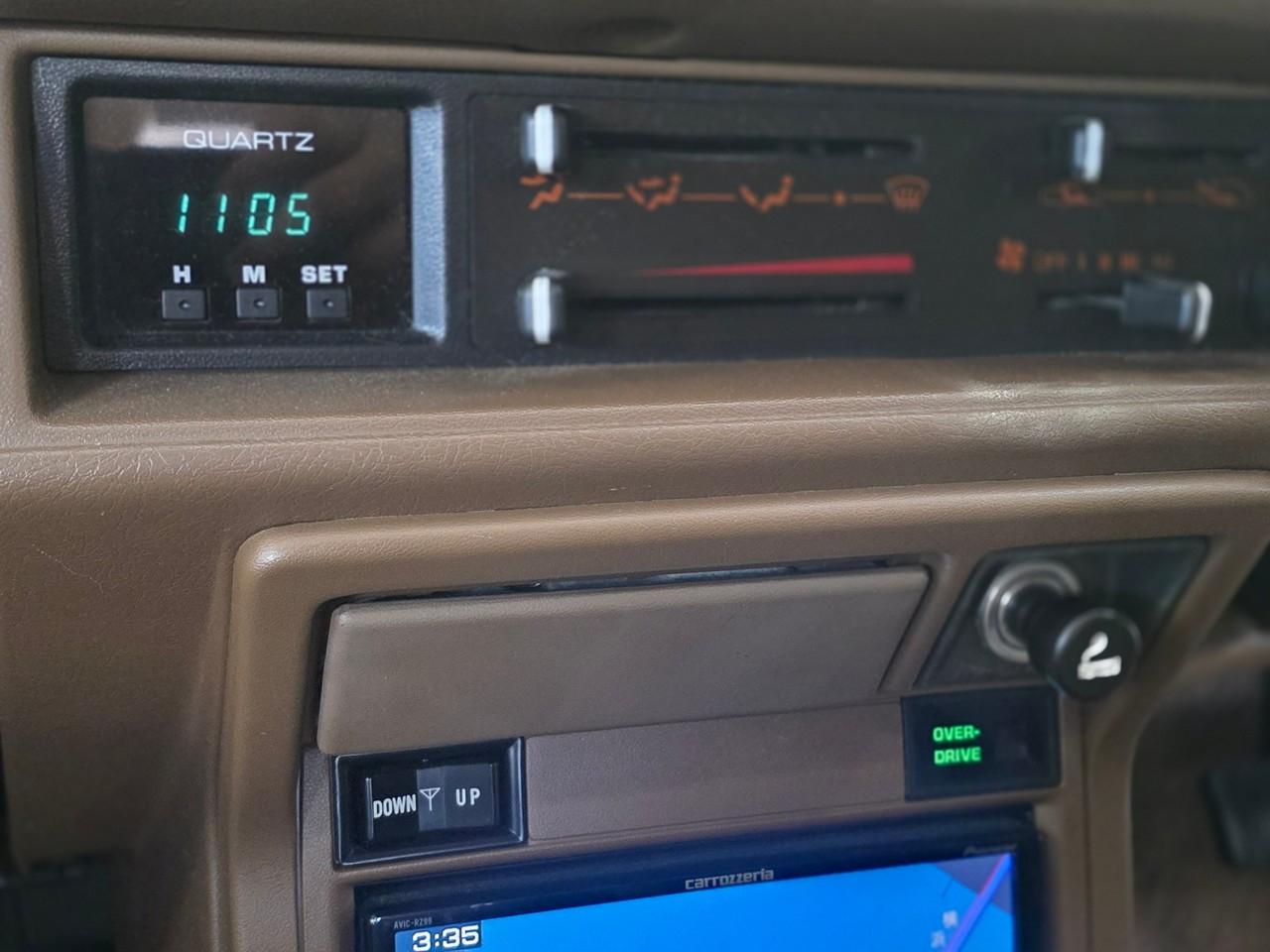 Toyota Hilux Surf  1987