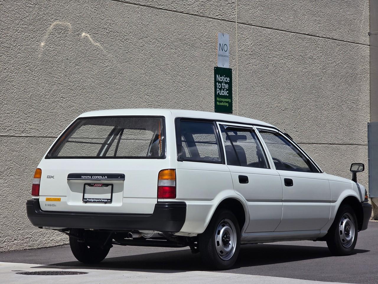 Toyota Corolla Wagon  1990