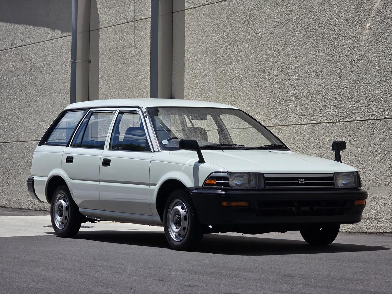 Toyota Corolla Wagon  1990