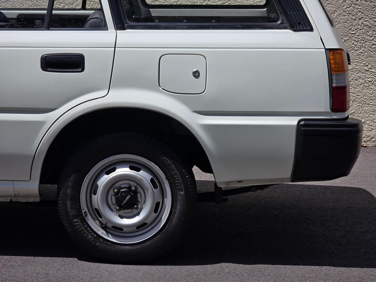 Toyota Corolla Wagon  1990