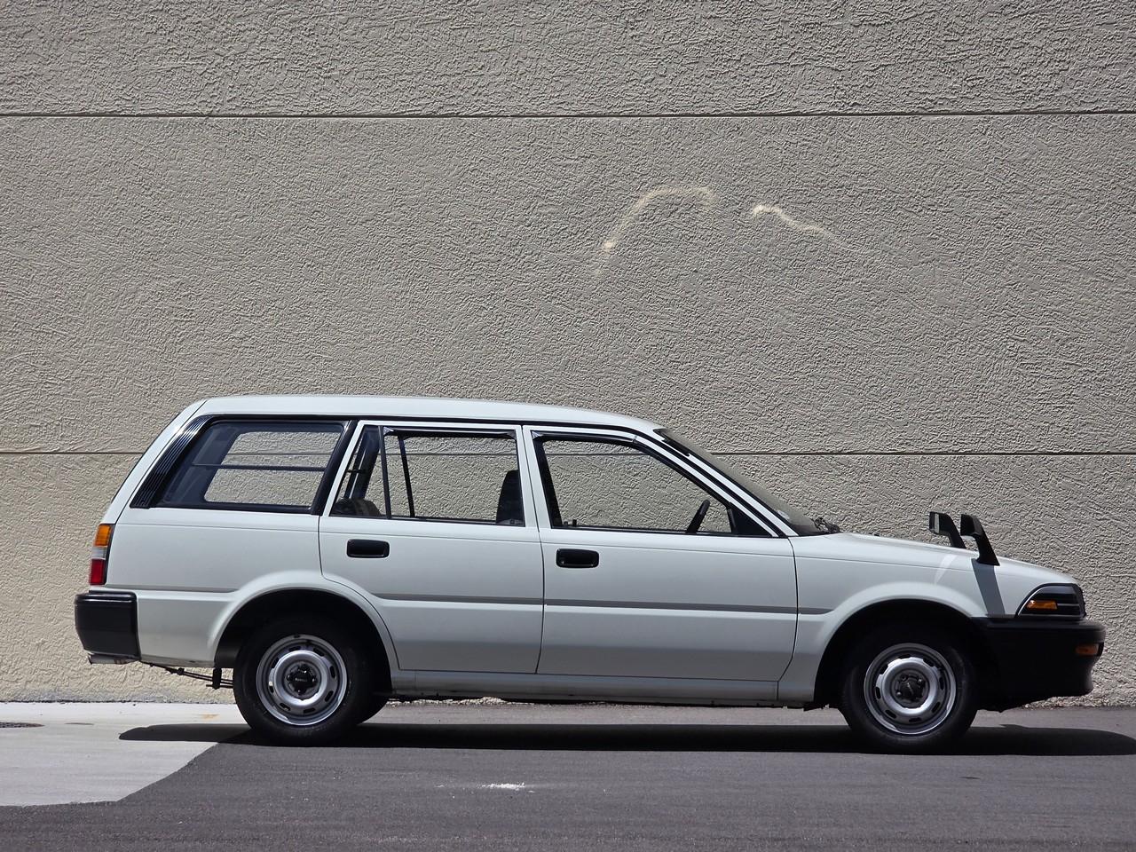 Toyota Corolla Wagon  1990