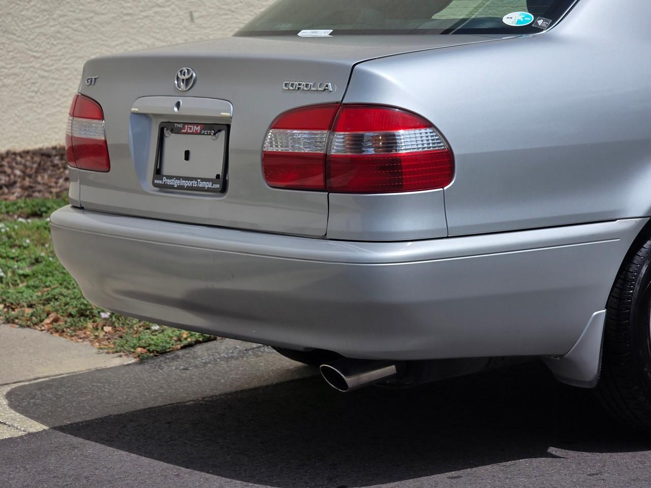 Toyota Corolla  1999